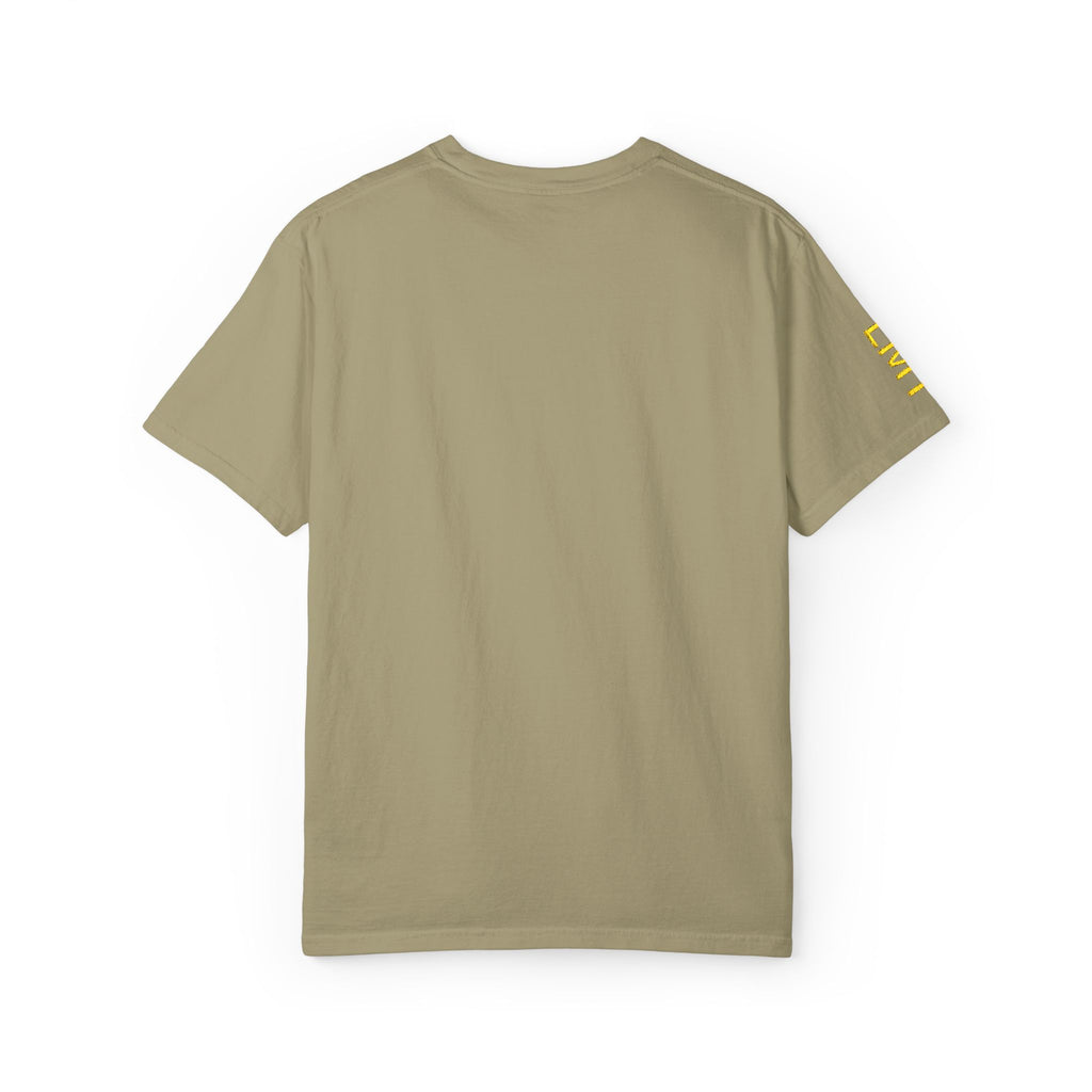 Wolf Moon Pocket T-Shirt — Minimal Black Wolf Circle Tee