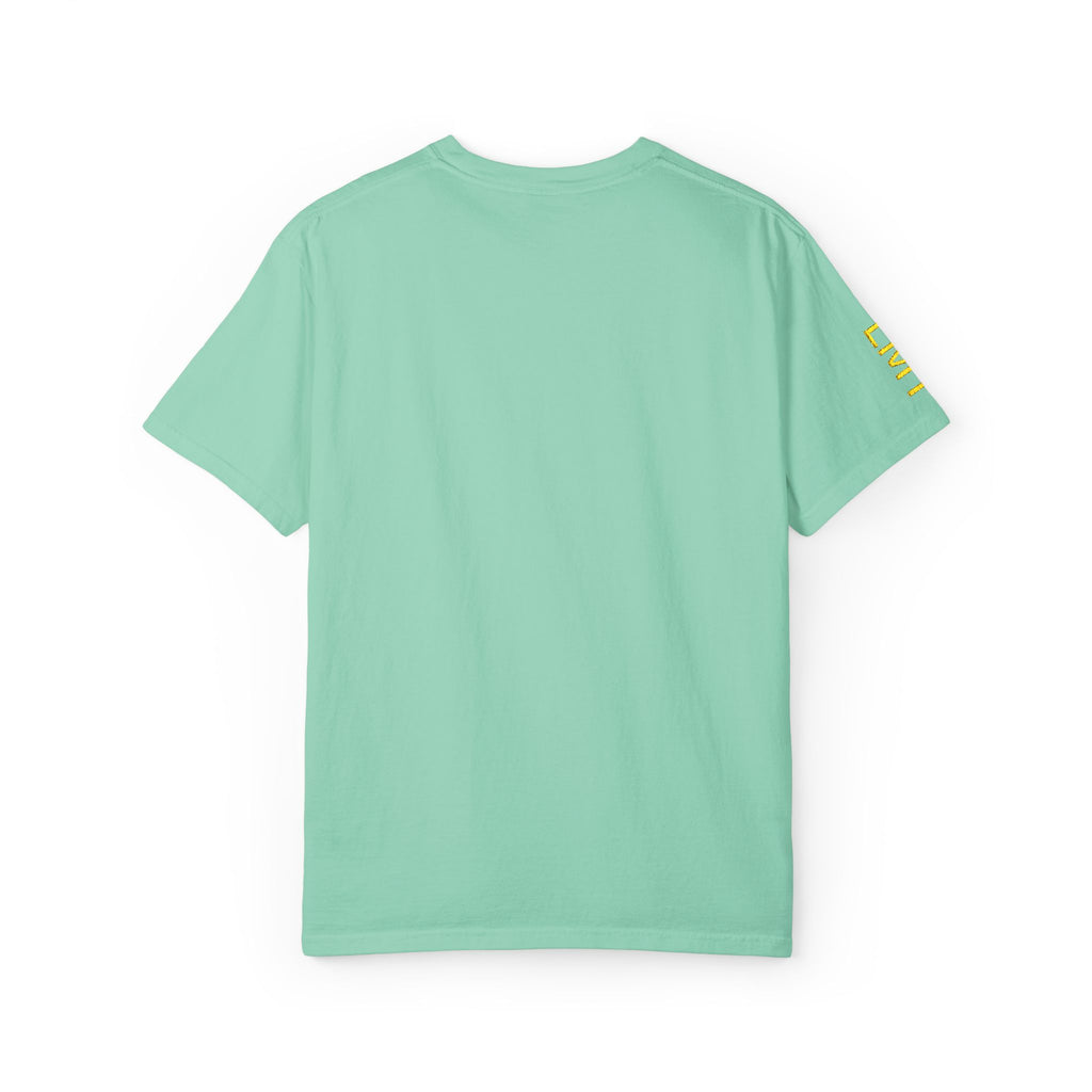 Wolf Moon Pocket T-Shirt — Minimal Black Wolf Circle Tee