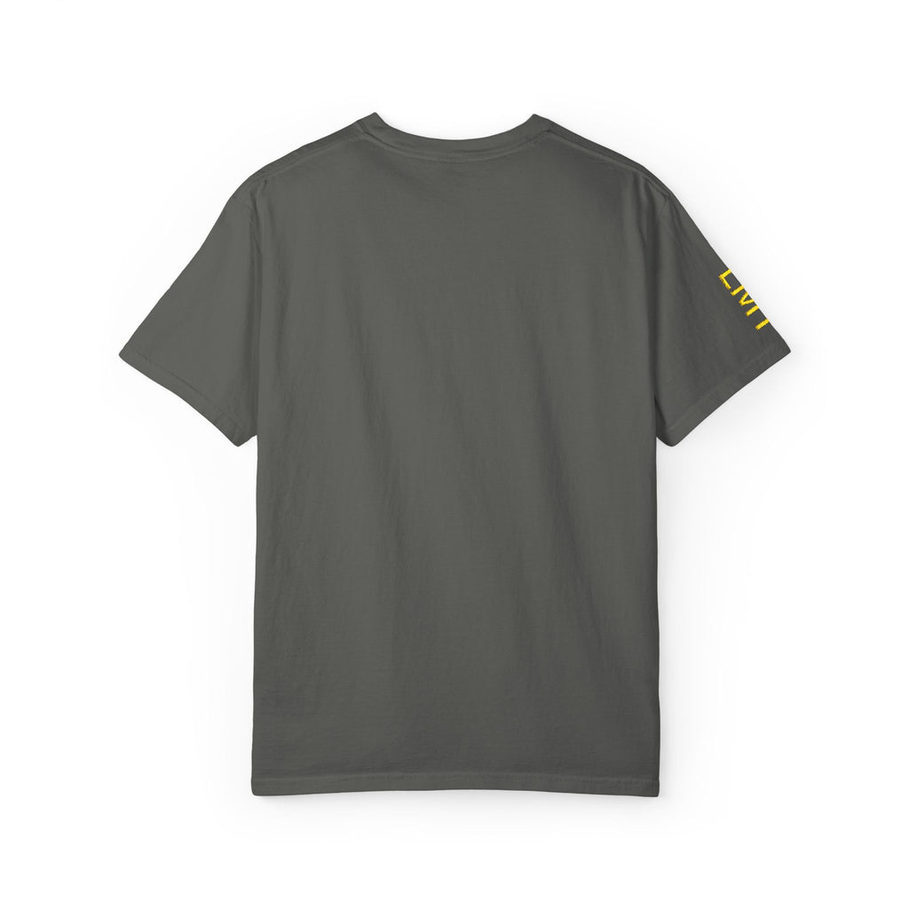 Wolf Moon Pocket T-Shirt — Minimal Black Wolf Circle Tee