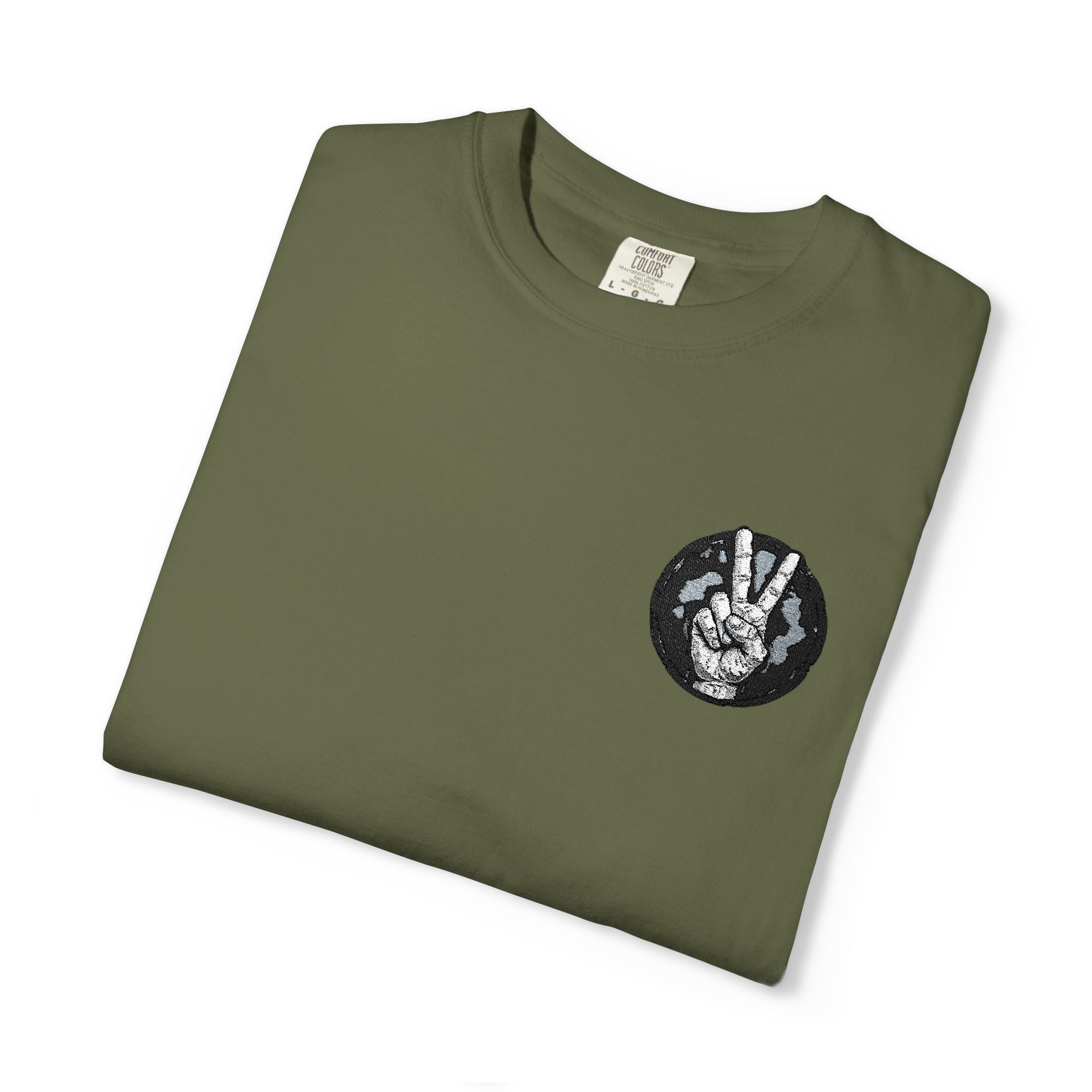 Wolf Moon Pocket T-Shirt — Minimal Black Wolf Circle Tee