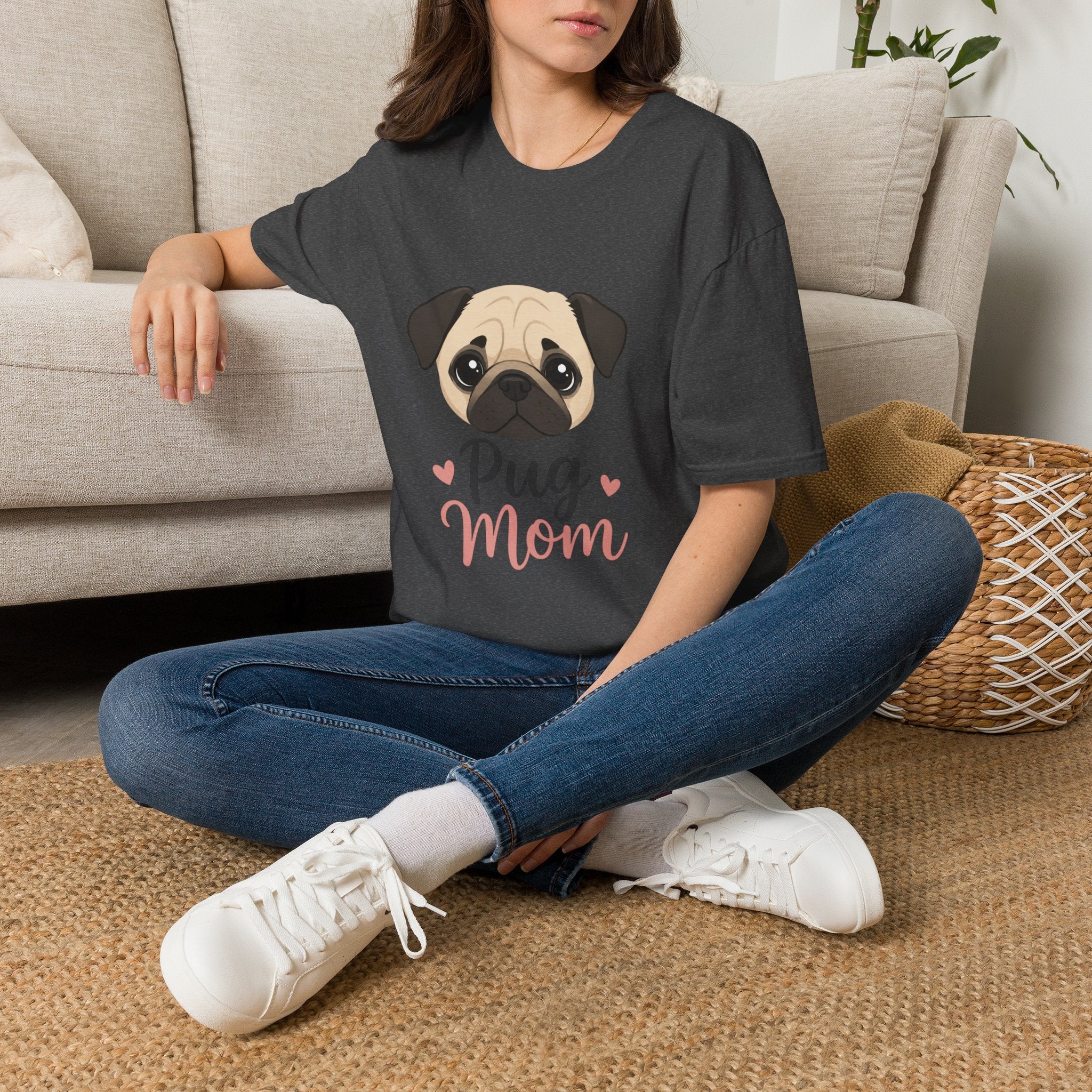 Pug Mom T-Shirt — Cute Pug Face Graphic Tee for Dog Lovers