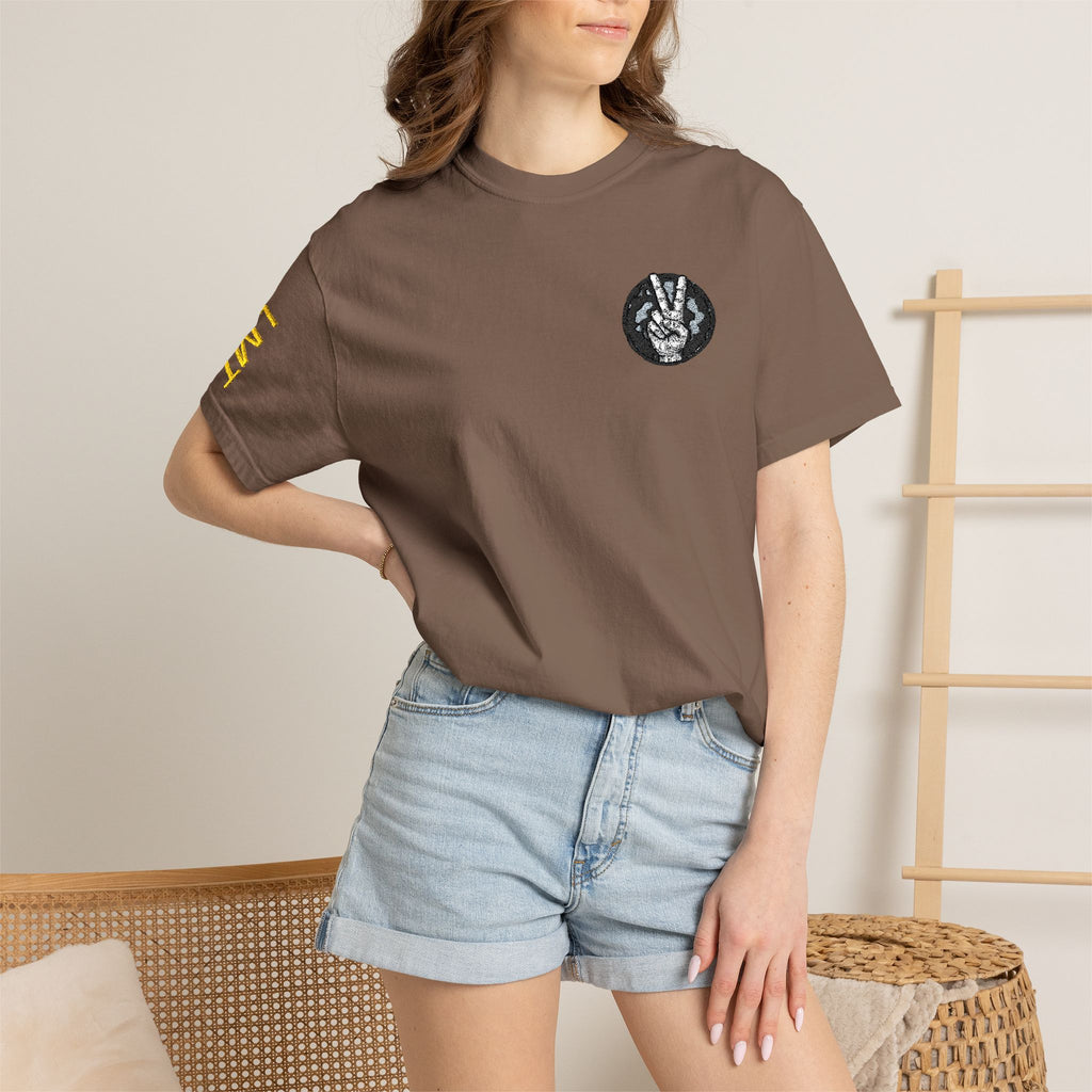 Wolf Moon Pocket T-Shirt — Minimal Black Wolf Circle Tee
