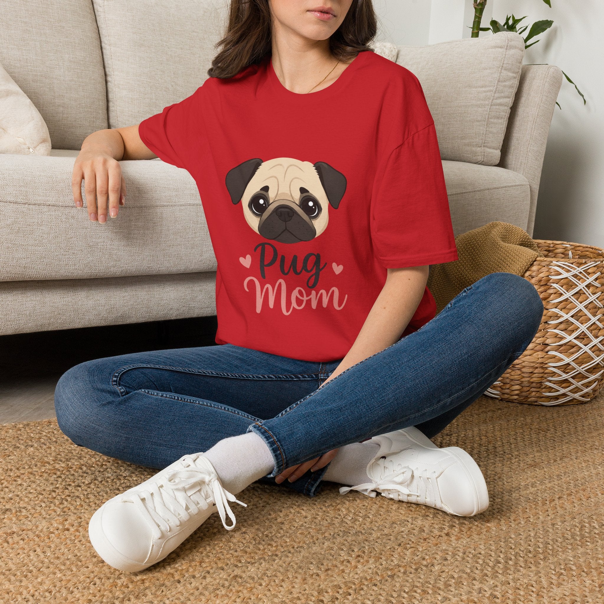 Pug Mom T-Shirt — Cute Pug Face Graphic Tee for Dog Lovers