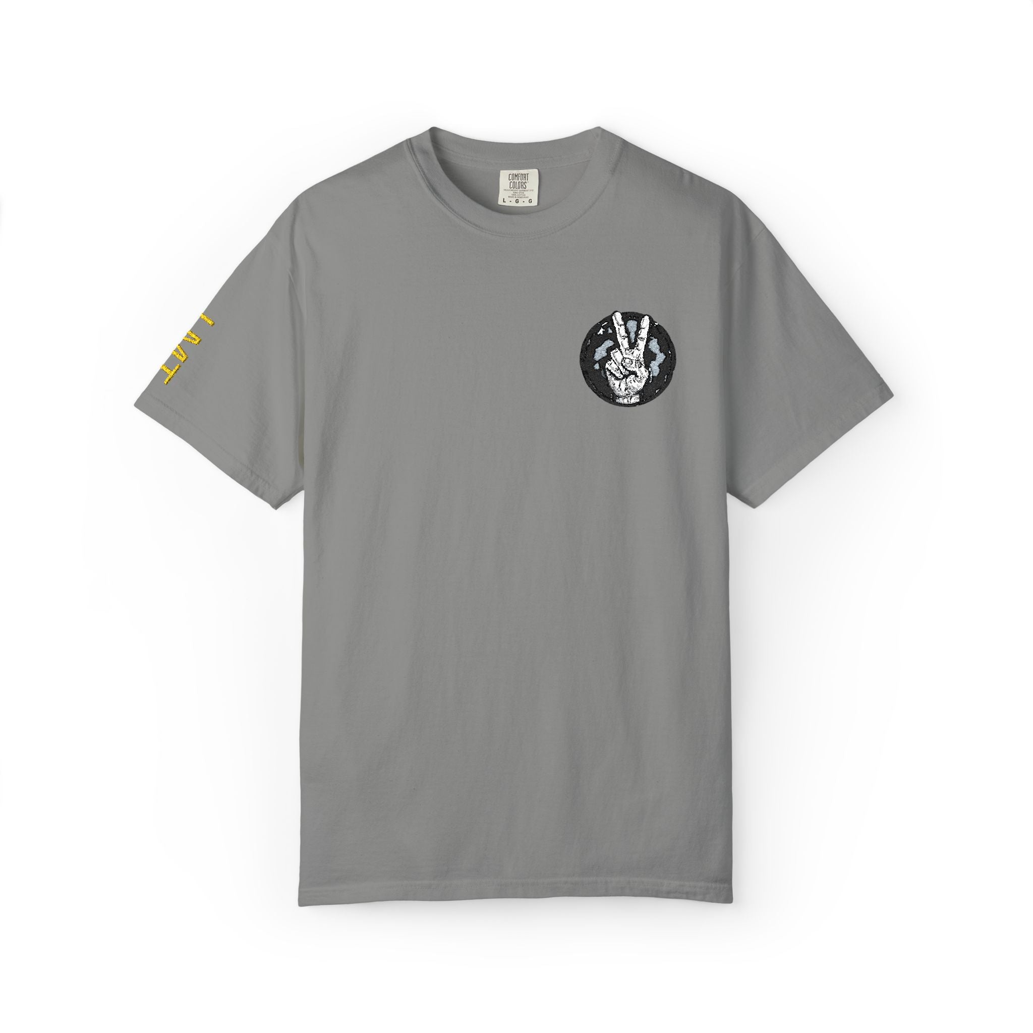 Wolf Moon Pocket T-Shirt — Minimal Black Wolf Circle Tee
