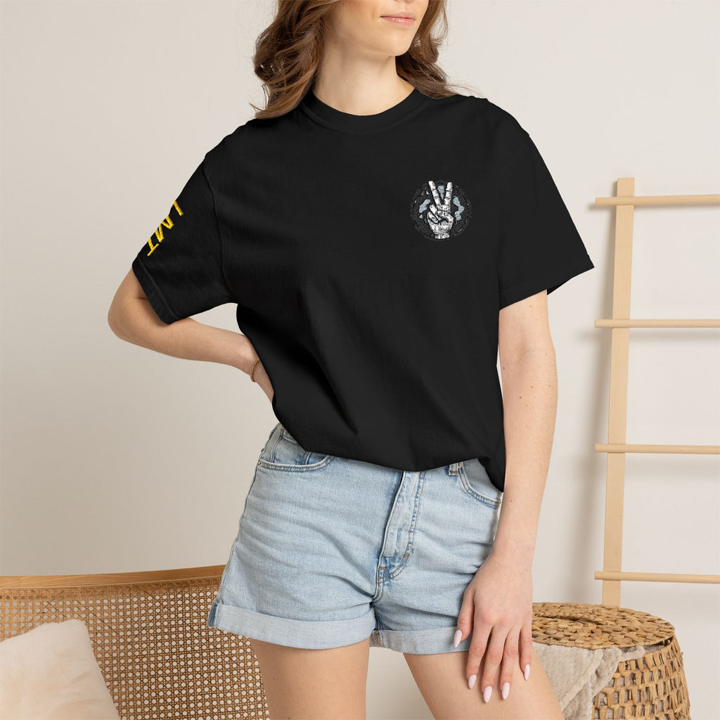Wolf Moon Pocket T-Shirt — Minimal Black Wolf Circle Tee